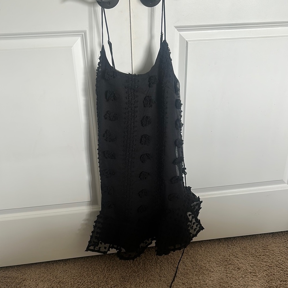 Elegant Black Sleeveless Dress